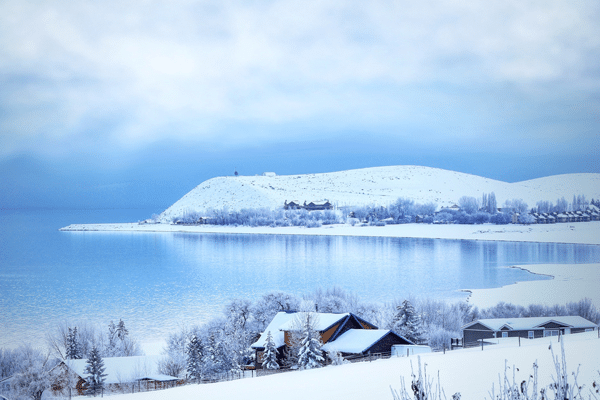 Winter Vacation Rentals in Bear Lake Utah and Idaho